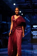 Lisa Haydon walk the ramp at Lakme Fashion week 2019 for designer Amit Aggarwal on 21st Aug 2019 (19)_5d5e44f30f944.JPG