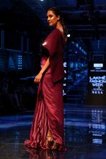 Lisa Haydon walk the ramp at Lakme Fashion week 2019 for designer Amit Aggarwal on 21st Aug 2019 (26)_5d5e44ff362e3.JPG