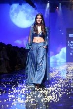 Malvika Mohanan At lakme fashion week 2019 by designer Vineet Rahul on 21st Aug 2019 (22)_5d5e45a469767.JPG