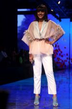 Manasi Scott at lakme fashion week Day 1 on 21st Aug 2019 (15)_5d5e45b4bdc91.JPG