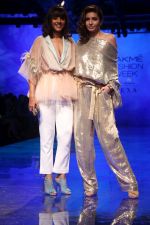 Manasi Scott, Shonali Nagrani at lakme fashion week Day 1 on 21st Aug 2019 (16)_5d5e45c097967.JPG