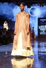 Model walk the ramp at Lakme Fashion Week 2019 Day 2 on 22nd Aug 2019 (61)_5d5f98b5563f1.JPG