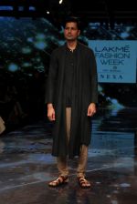 Sumit Vyas At Lakme Fashion Week 2019 on 22nd Aug 2019