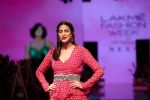 Aahana Kumra At lakme fashion week 3 on 23rd Aug 2019 (22)_5d60e9fd80288.JPG