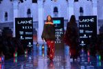 Model walk the ramp for Nachiket Barve on Lakme Fashion Week Day 3 on 23rd Aug 2019 (115)_5d60f5c31bc4c.JPG