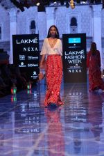 Model walk the ramp for Nachiket Barve on Lakme Fashion Week Day 3 on 23rd Aug 2019 (168)_5d60f62d0b4ce.JPG