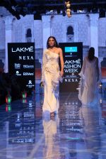 Model walk the ramp for Nachiket Barve on Lakme Fashion Week Day 3 on 23rd Aug 2019 (272)_5d60f720147e7.JPG