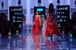 Model walk the ramp for Nachiket Barve on Lakme Fashion Week Day 3 on 23rd Aug 2019 (70)_5d60f561bbde5.JPG