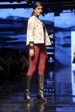 Model walk the ramp for Ritu Kumar at Lakme Fashion Week Day 3 on 23rd Aug 2019 (103)_5d60f376581e4.JPG