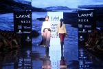 Model walk the ramp for Ritu Kumar at Lakme Fashion Week Day 3 on 23rd Aug 2019 (106)_5d60f37cb8dd4.JPG