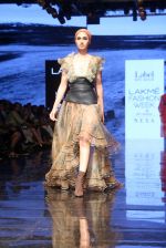 Model walk the ramp for Ritu Kumar at Lakme Fashion Week Day 3 on 23rd Aug 2019 (269)_5d60f54022502.JPG