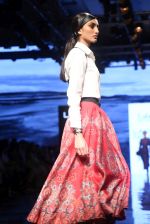Model walk the ramp for Ritu Kumar at Lakme Fashion Week Day 3 on 23rd Aug 2019 (6)_5d60f299d4470.JPG