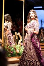 Pooja Hegde For Jayanti Reddy At Lakme Fashion Show Day 3 on 23rd Aug 2019 (12)_5d60ea5565f05.JPG