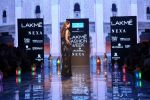 Rakul Preet Singh walk the ramp for Nachiket Barve on Lakme Fashion Week Day 3 on 23rd Aug 2019 (364)_5d60f8bc6cb02.JPG