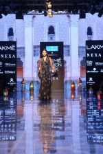 Rakul Preet Singh walk the ramp for Nachiket Barve on Lakme Fashion Week Day 3 on 23rd Aug 2019 (367)_5d60f8c4075e3.JPG