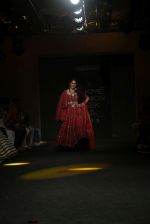 Genelia D_Souza walk the ramp for Saroj Jalan At lakme fashion week 2019 on 25th Aug 2019 (3)_5d6391888598a.JPG