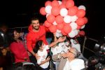 Arjun Kapoor celebrates rose day with cancer patients at Taj Lands End bandra on 24th Sept 2019 (1)_5d8b1725dd1f8.JPG