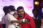 Arjun Kapoor celebrates rose day with cancer patients at Taj Lands End bandra on 24th Sept 2019 (37)_5d8b1789ab459.JPG