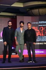 Shahid Kapoor, Ali Abbas Zafar, Himanshu Kishan Mehra at the trailer launch of Bloody Daddy on 24 May 2023 (1)_646e4a4834ee3.jpg