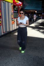 Sonia Balani dressed in a white top black jeans and green shoes on 23rd May 2023 (14)_646e1ac6147b1.jpg