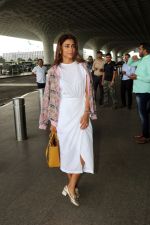Shriya Saran in a white dress, pink coat design, holding Lady Dior Cannage two-way bag, Gucci Metallic Gold Textured Leather GG Marmont Fringe Detail Heel Pumps (8)_64718a88e1a19.jpg