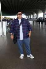 Kiku Sharda wearing Gucci Rhyton Leather Sneakers (7)_647acc1a2989a.jpg