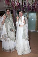 Guests attend Sonnalli Seygall and Ashesh L Sajnani Wedding Ceremony (22)_6480596435cff.jpg