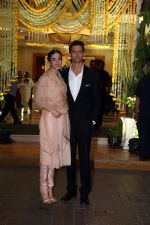 Saba Azad and Hrithik Roshan at Madhu Mantena and Ira Trivedi wedding ceremony on 11 Jun 2023 (2)_6486ff84c87e1.jpg