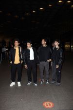The Archies cast team on 13 Jun 2023 at the airport departure (6)_6487dfb046b52.jpg