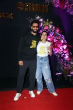 Vicky Kaushal and Sara Ali Khan at The Success Party of Film Zara Hatke Zara Bachke on 12 Jun 2023 (15)_6487e93c02e67.jpg