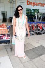 Niharica Raizada dressed in light pink chudidaar spotted at the airport on 15 Jun 2023 (4)_648a8d2765ad9.jpg