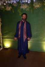 Jaaved Jaffrey pose for camera after the sangeet function on 16 Jun 2023 (3)_648d72f69878f.jpeg
