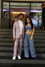 Nawazuddin Siddiqui and Avneet Kaur pose to promote Tiku Weds Sheru at Rang Mandir in Bandra on 20 Jun 2023 (2)_6491c21a5029b.jpeg