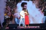 Kartik Aaryan and Kiara Advani at a Special Musical Concert of their film Satyaprem Ki Katha on 27 Jun 2023 (17)_649b2db04aa57.jpeg