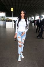 Poonam Pandey in white Cest La Vie Paris t-shirt and blue shredded jeans seen at the airport on 1 July 2023 (7)_64a0073d99345.JPG