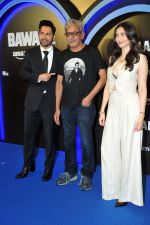 Sriram Raghavan, Varun Dhawan, Zahrah S Khan at Bawaal movie premiere on 18 July 2023 (103)_64b7855427ceb.JPG