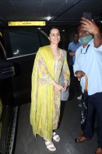 Shraddha Kapoor seen at the airport on 22 July 2023 (26)_64bbfd47cf6dc.JPG
