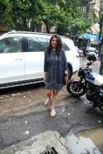 Raveena Tandon seen outside Cafe in Bandra on 24 July 2023 (12)_64be91386dfb8.jpeg