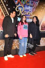 Anju Bhavnani, Jagjit Singh Bhavnani, Ritika Bhavnani at the Premiere of Rocky Aur Rani Kii Prem Kahaani at PVR Juhu on 25 July 2023 (89)_64c008609924f.JPG