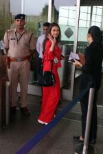 Aditi Rao Hydari in red seen at the airport on 30 July 2023 (25)_64c65674ab2f4.JPG