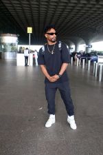 Dino James seen at the airport on 30 July 2023 (9)_64c643de99158.JPG