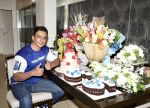 Sonu Sood celebrates his birthday with fans at his home on 30 July 2023 (12)_64c65c7ca93d8.jpeg