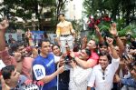 Sonu Sood celebrates his birthday with fans at his home on 30 July 2023 (14)_64c65c7e4ddbd.jpeg