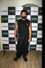 Bobby Deol at the launch of BodyImage Studio at Juhu Matunga and Bandra on 2nd August 2023 (4)_64ca53d726c70.jpeg