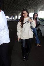 Rasha Thadani Spotted At Airport Departure on 8th August 2023 (29)_64d344e984012.JPG