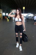 Sherlyn Chopra spotted at airport departure on 9th August 2023 (13)_64d3d0ab871c9.JPG