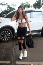 Sherlyn Chopra spotted at airport departure on 9th August 2023 (2)_64d3d08e4a32b.JPG