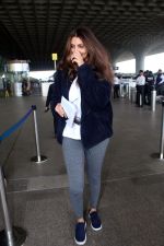 Shweta Bachchan-Nanda spotted at airport departure on 9th August 2023 (16)_64d3ceb44f438.JPG