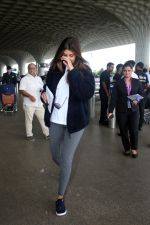 Shweta Bachchan-Nanda spotted at airport departure on 9th August 2023 (3)_64d3ce9042361.JPG