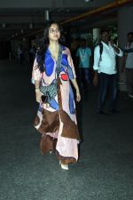 Tejasswi Prakash and Karan Kundrra Spotted At Airport Arrival on 8th August 2023 (40)_64d3408f39528.JPG